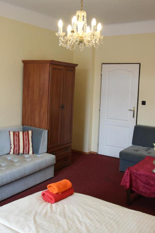 Quadruple Room image 3