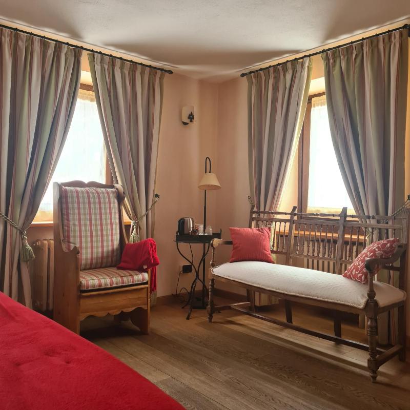 Deluxe Junior Suite image 3