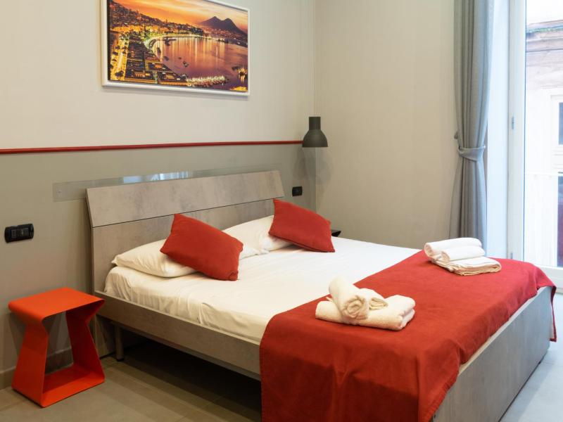 Deluxe Room image 4