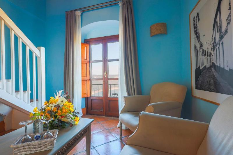 Superior Double Room image 3