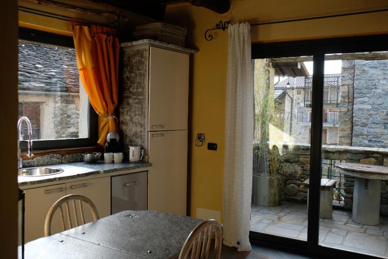 Three-Bedroom Holiday Home  image 2