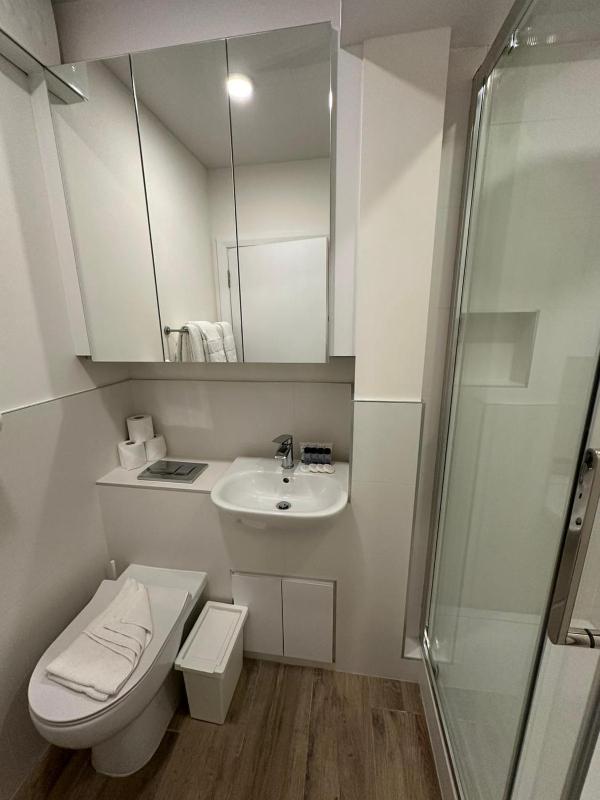 Parnell Apartments - image 14