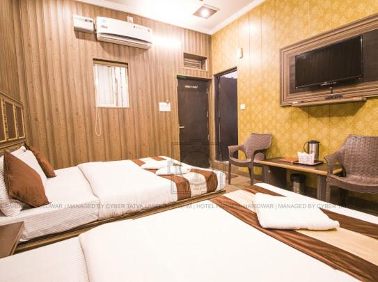Hotel PardesiHar ki pauri Road Haridwar - image 35