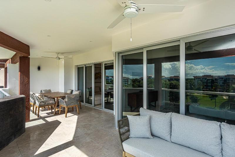 Casa Diva Stunning PH Ocean View 2 bedroom & Office At Mareazul apts - image 27