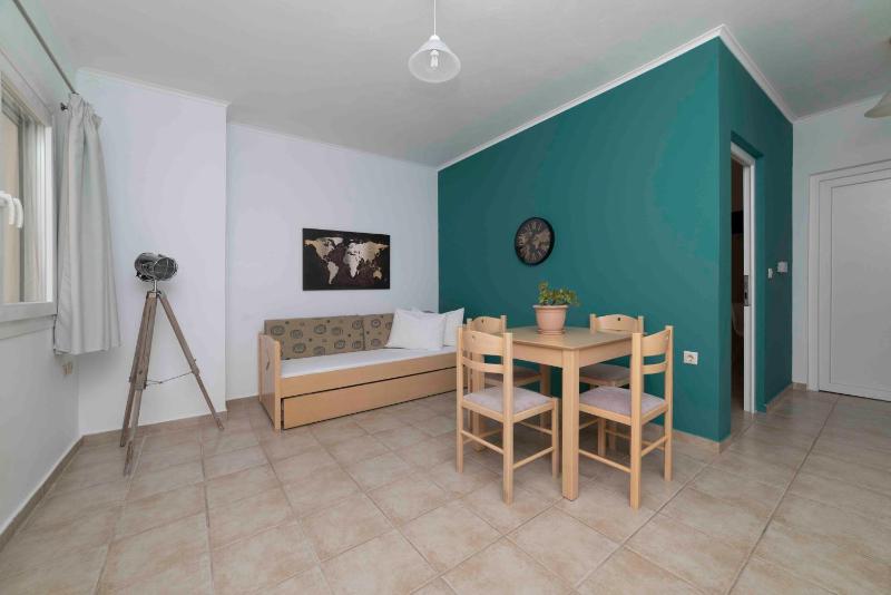 One Bedroom Family Apartment with Partial Sea View image 3