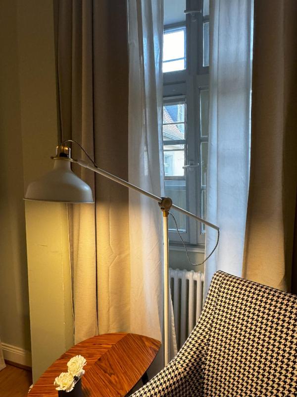 Small Double Room image 3