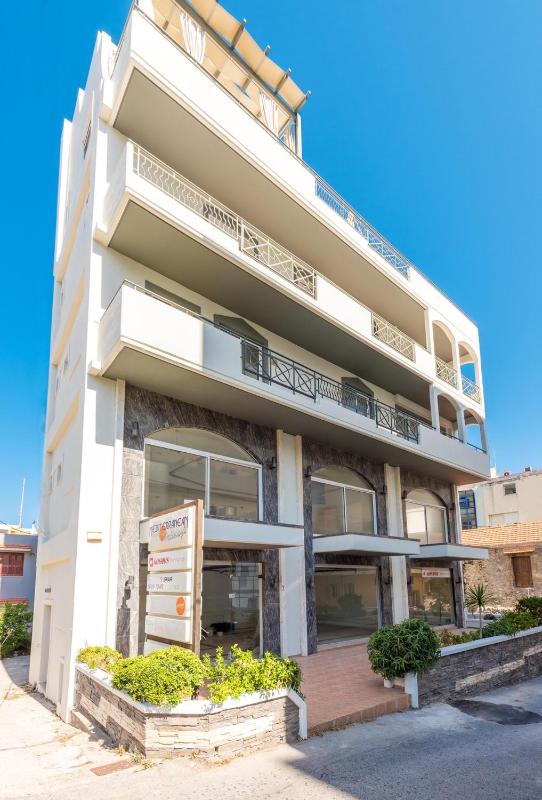 Apartment with Sea View image 3