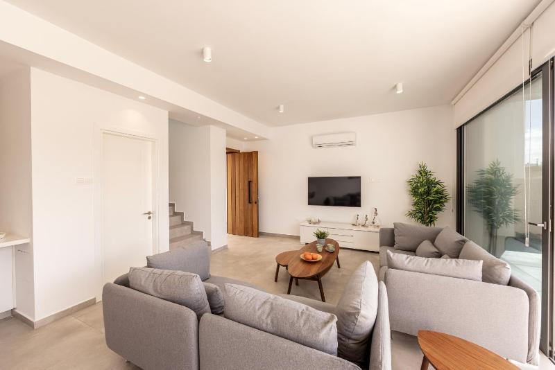 Protaras By the Bay Villa 33 - image 4