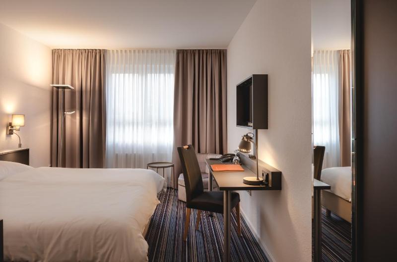 Hotel Astra - image 17