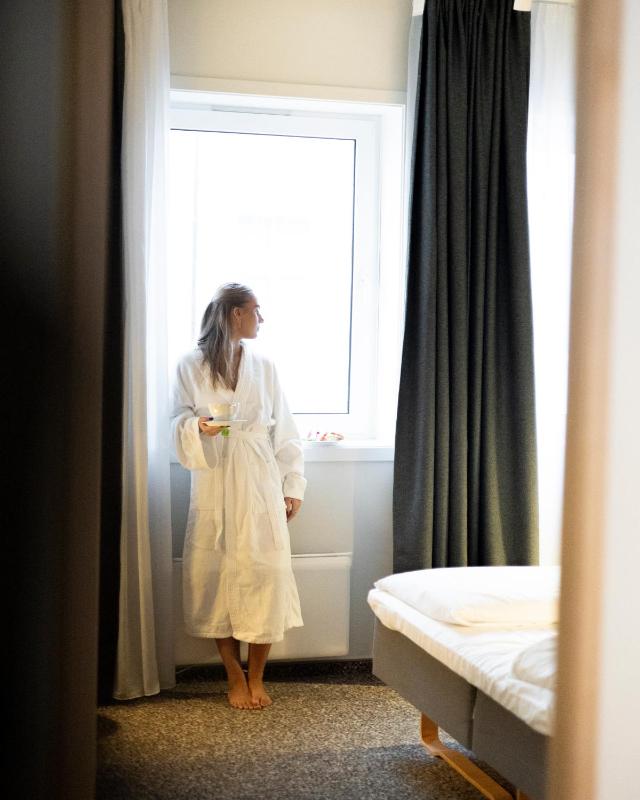 Standard Double Room image 2