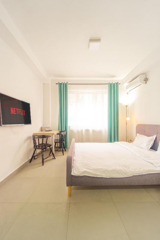 Hera's Modern Home Images