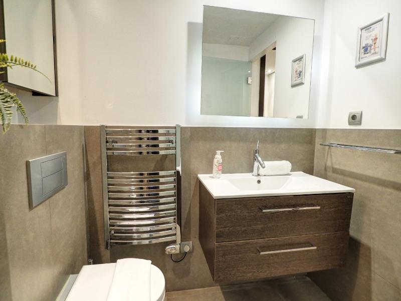 Chic by Hello Homes Sitges - image 16