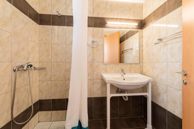 Standard Double or Twin Room with Garden View image 2