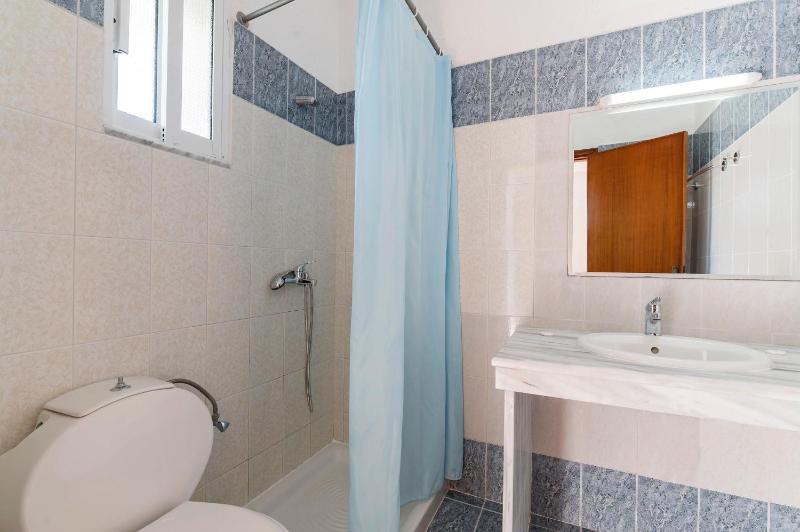Double or Twin Room with Pool View image 2
