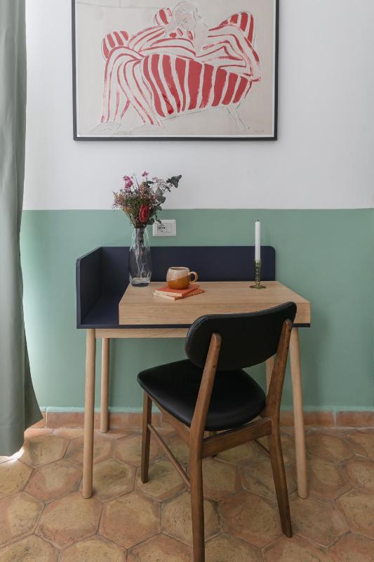 Double Room image 4