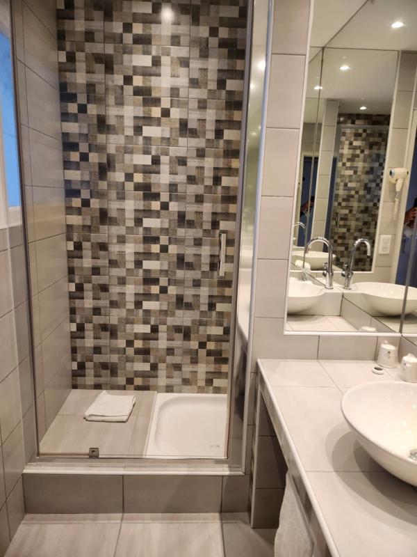 Comfort Double or Twin Room image 2