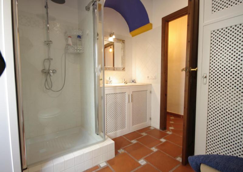 Livingtarifa Drago - image 12