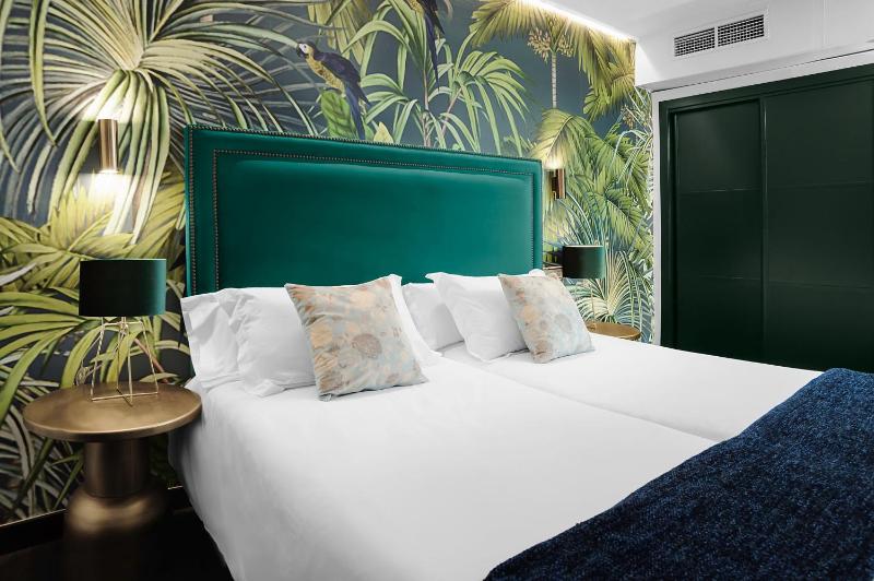 Double or Twin Room image 1