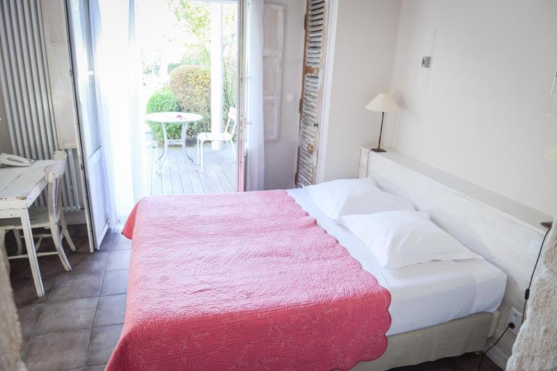 Superior Double Room image 4
