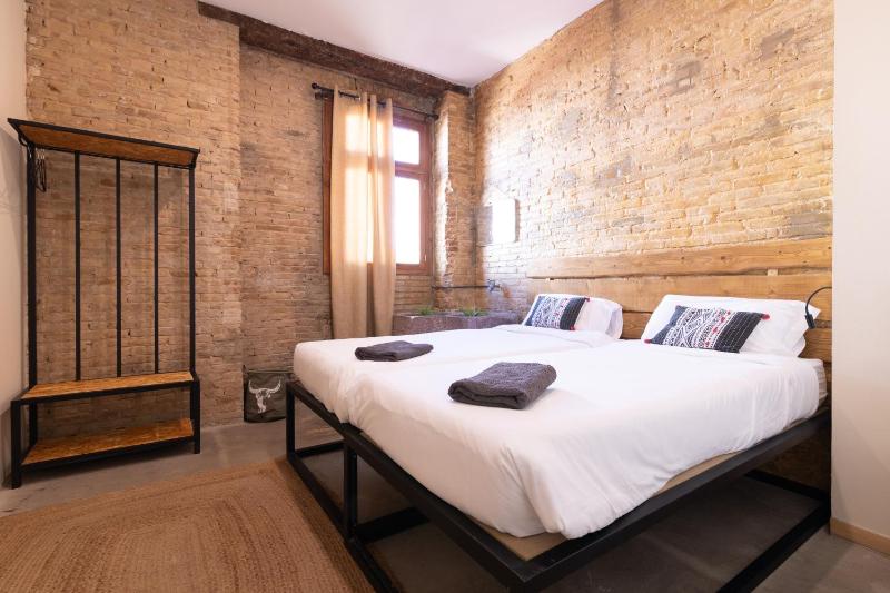 Double Room with Private Bathroom image 4