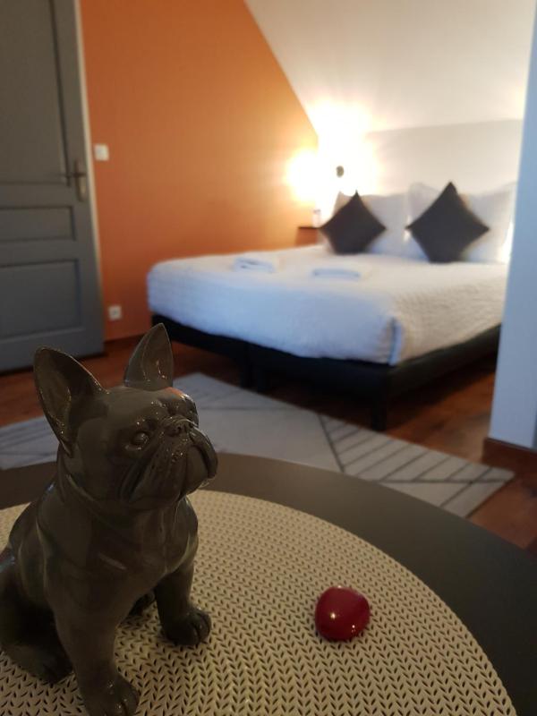 Standard Quadruple Room image 3