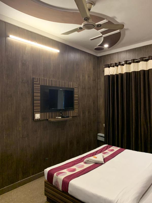 Hotel PardesiHar ki pauri Road Haridwar - image 10