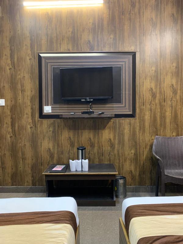 Hotel PardesiHar ki pauri Road Haridwar - image 20