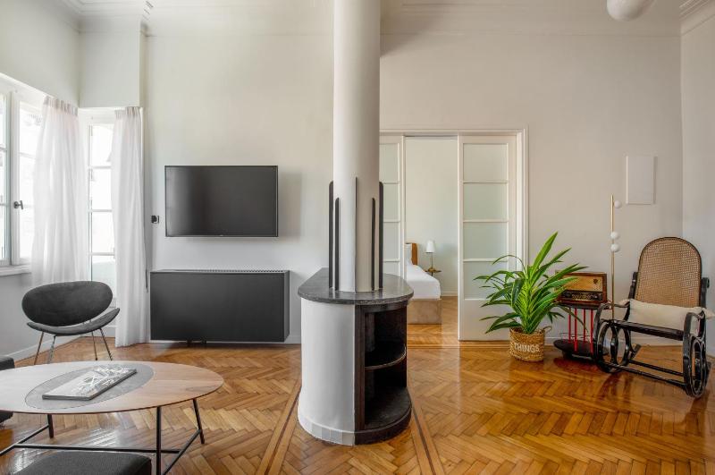 The Met by Zoia Living - image 14
