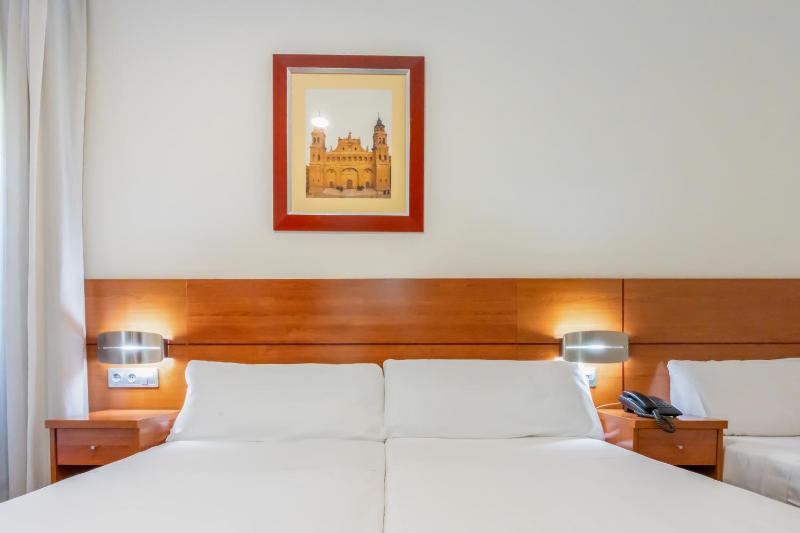 Triple Room image 3