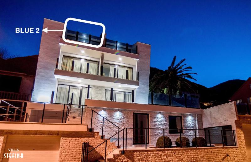 Deluxe Apartment image 2