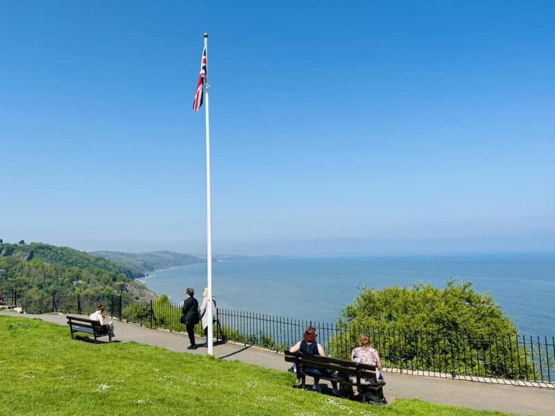 Seabreeze at Babbacombe - image 7
