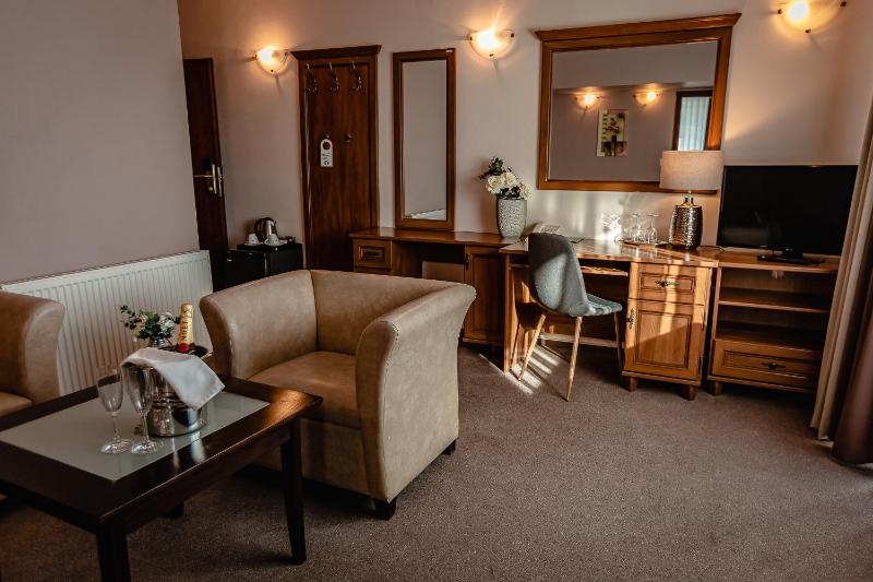 Suite with Balcony image 2