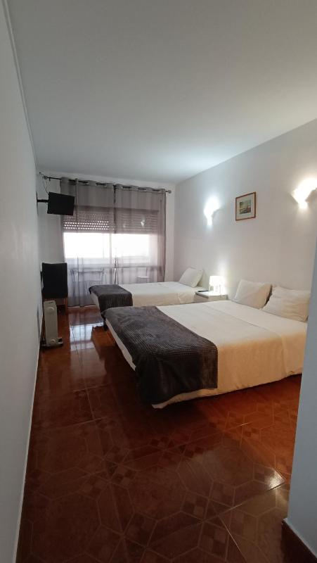 Triple Room image 2