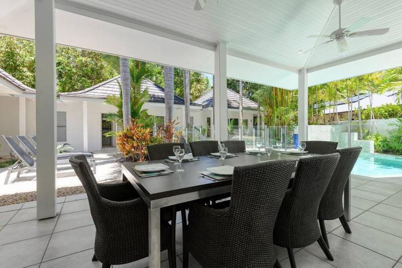 Syreon - 3 Bedroom House Close to the Beach - image 21
