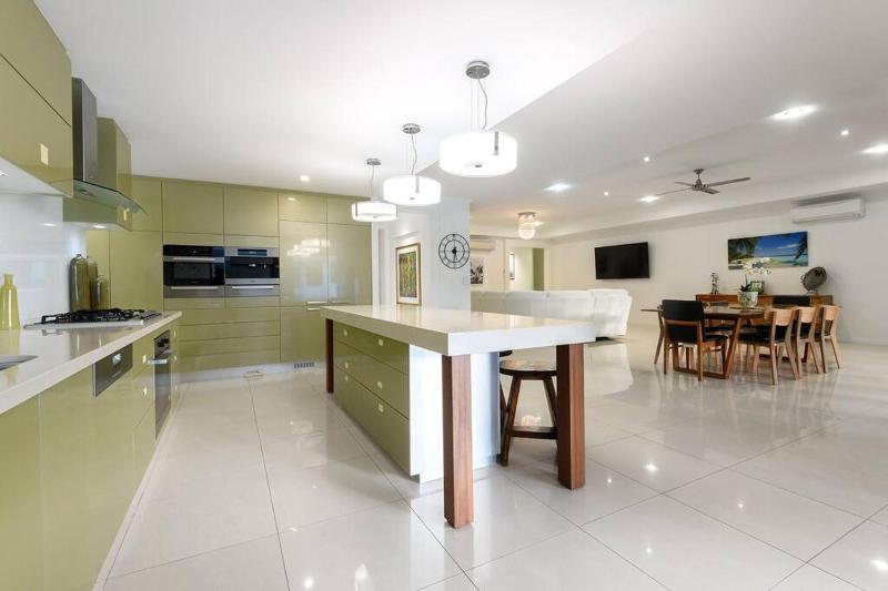 Casa Breeze - 5 Bedrooms Close to Town & Beach - image 21