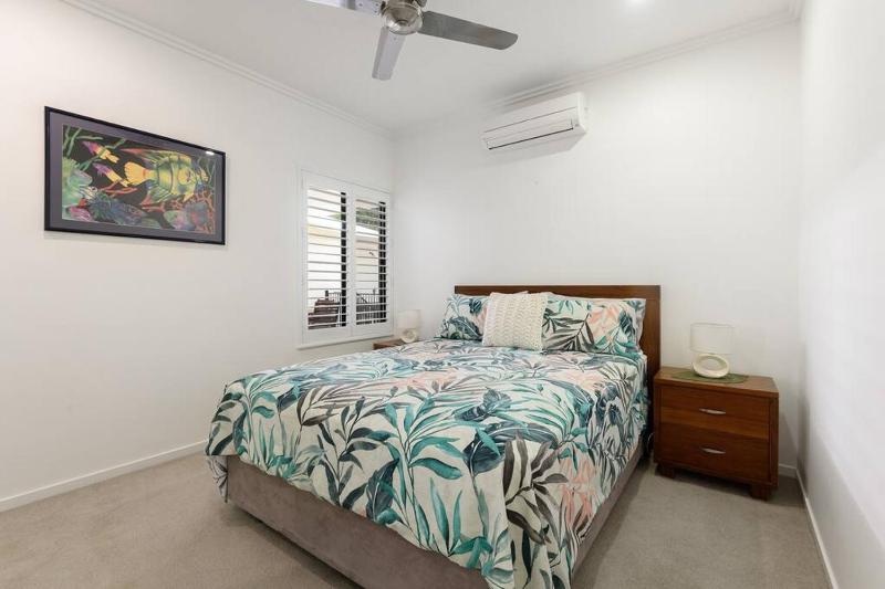 Casa Breeze - 5 Bedrooms Close to Town & Beach - image 25