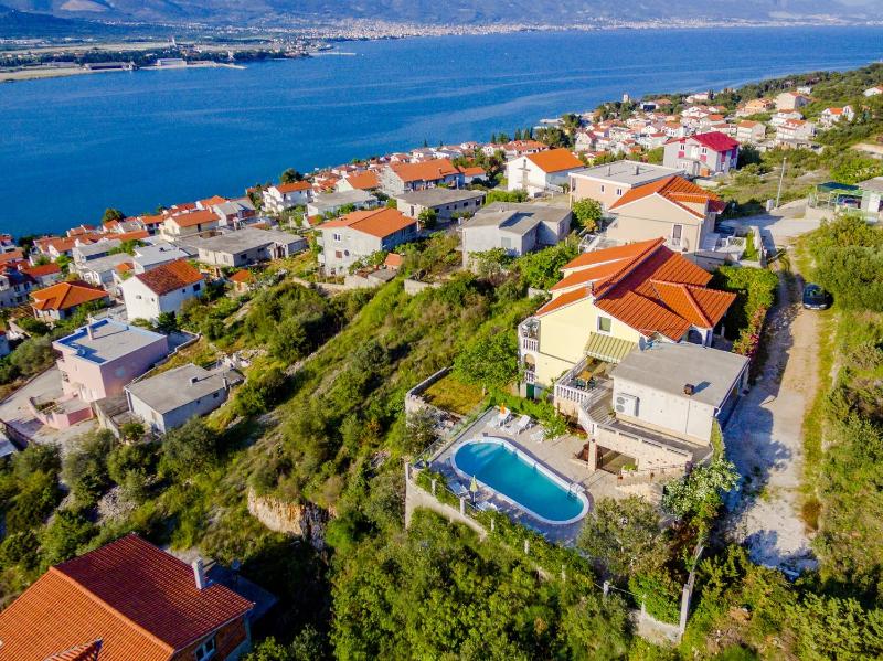 Family-friendly apartments with swimming pool Mastrinka Ciovo - 22372 - image 22
