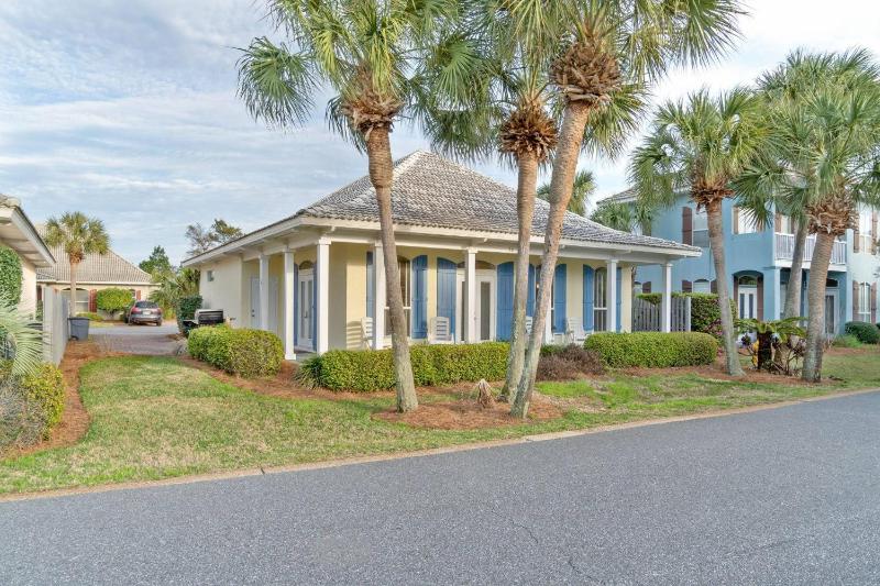 Blue Haven Point-Pet Friendly-Walk2Bch-Community Pool! Images