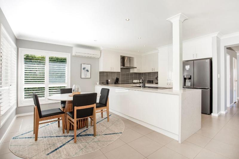 Bluewater Jervis Bay - Pet Friendly Luxury with Spa - 5 Mins Walk to Beach - image 42
