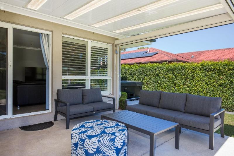 Bluewater Jervis Bay - Pet Friendly Luxury with Spa - 5 Mins Walk to Beach - image 15