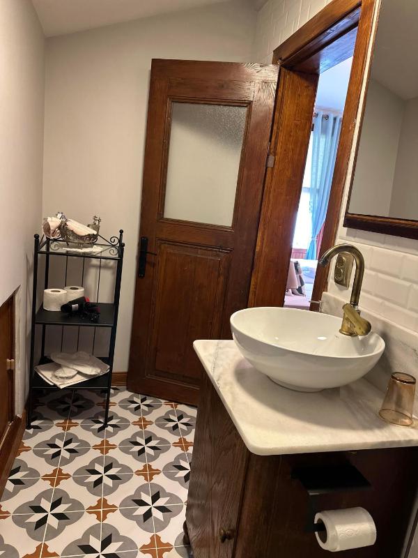 Standard Double or Twin Room with Balcony image 2