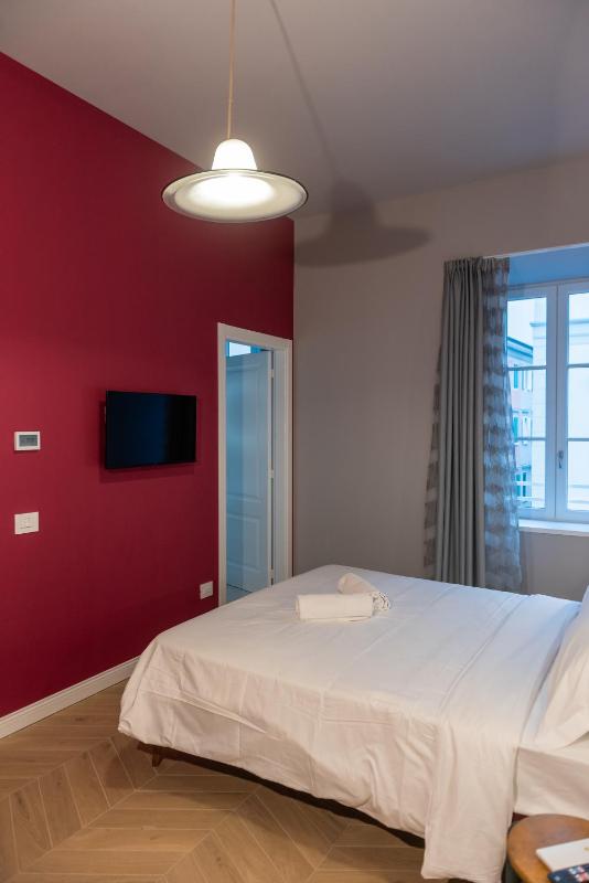 Sophia Boutique Suites - image 22