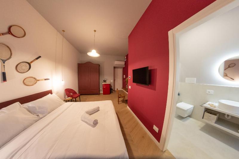 Sophia Boutique Suites - image 27