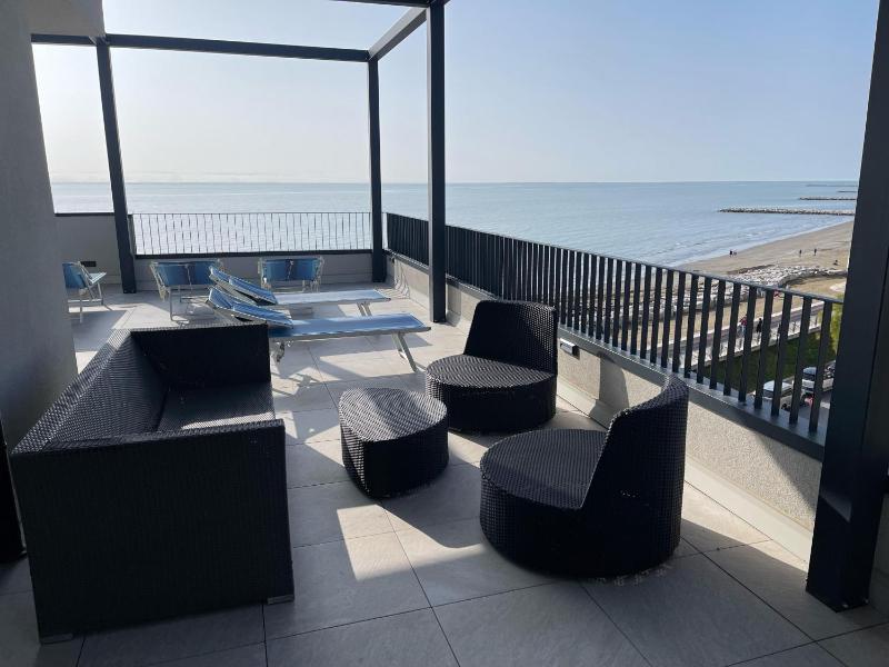 Nuovo Residence Serenissima Frontemare - Agenzia Cocal - image 1