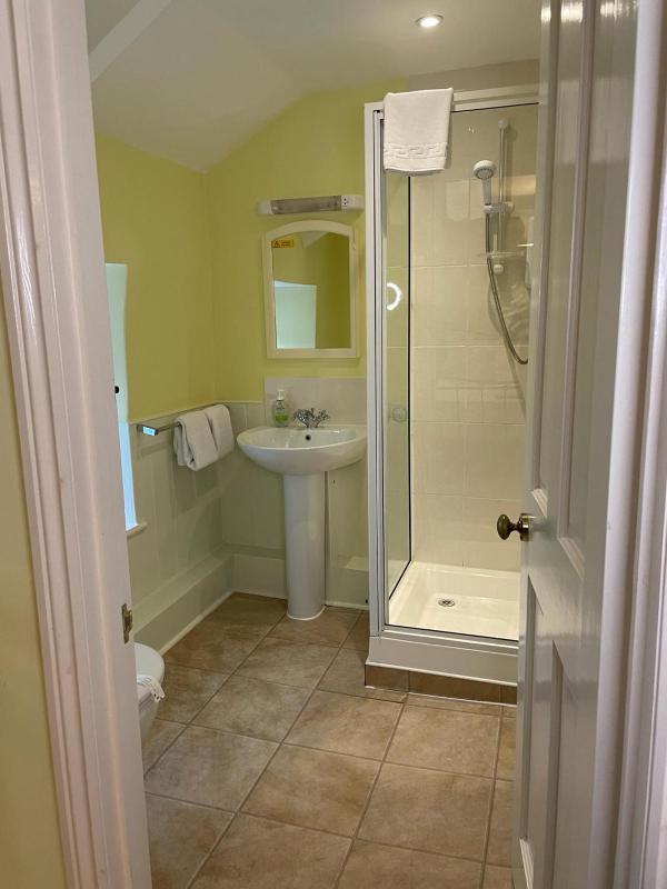 King Room image 3