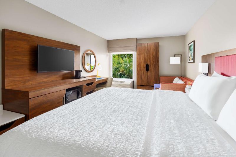 Hampton Inn Ft. Lauderdale-Cypress Creek - image 18