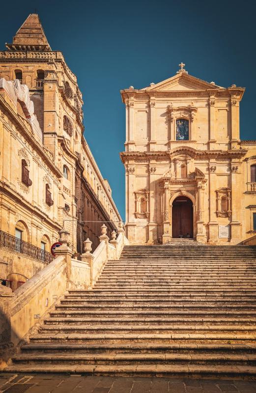 Double or Twin Room image 2