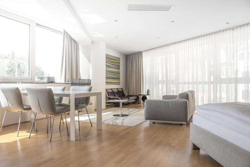 Superior Double Room image 2