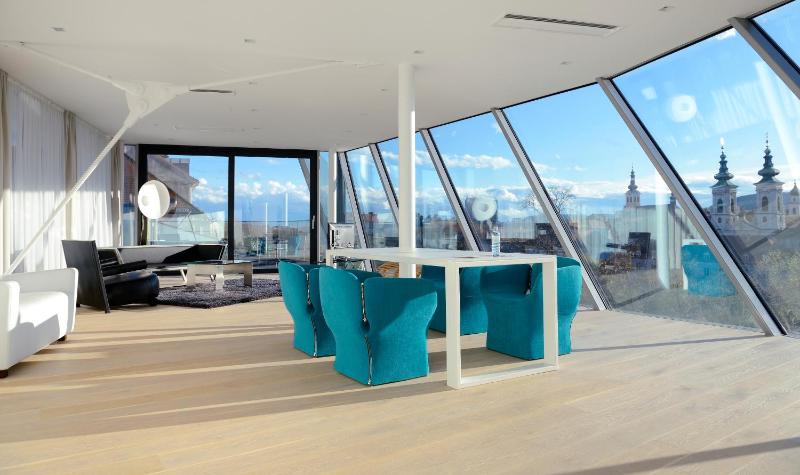 One-Bedroom Apartment with Balcony image 1