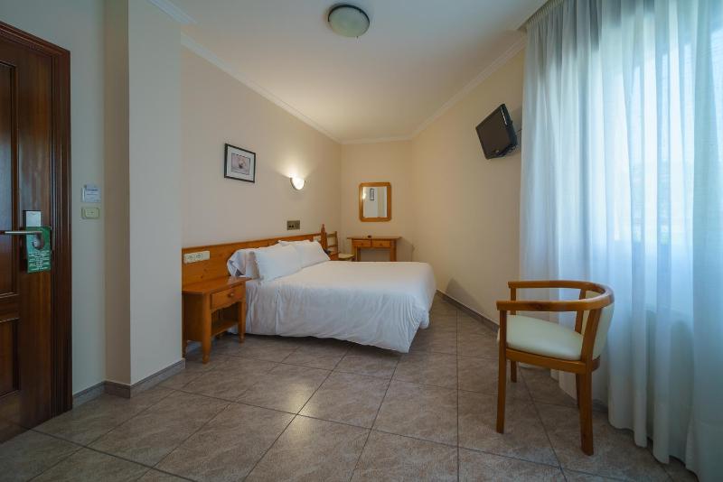 Single Room image 1